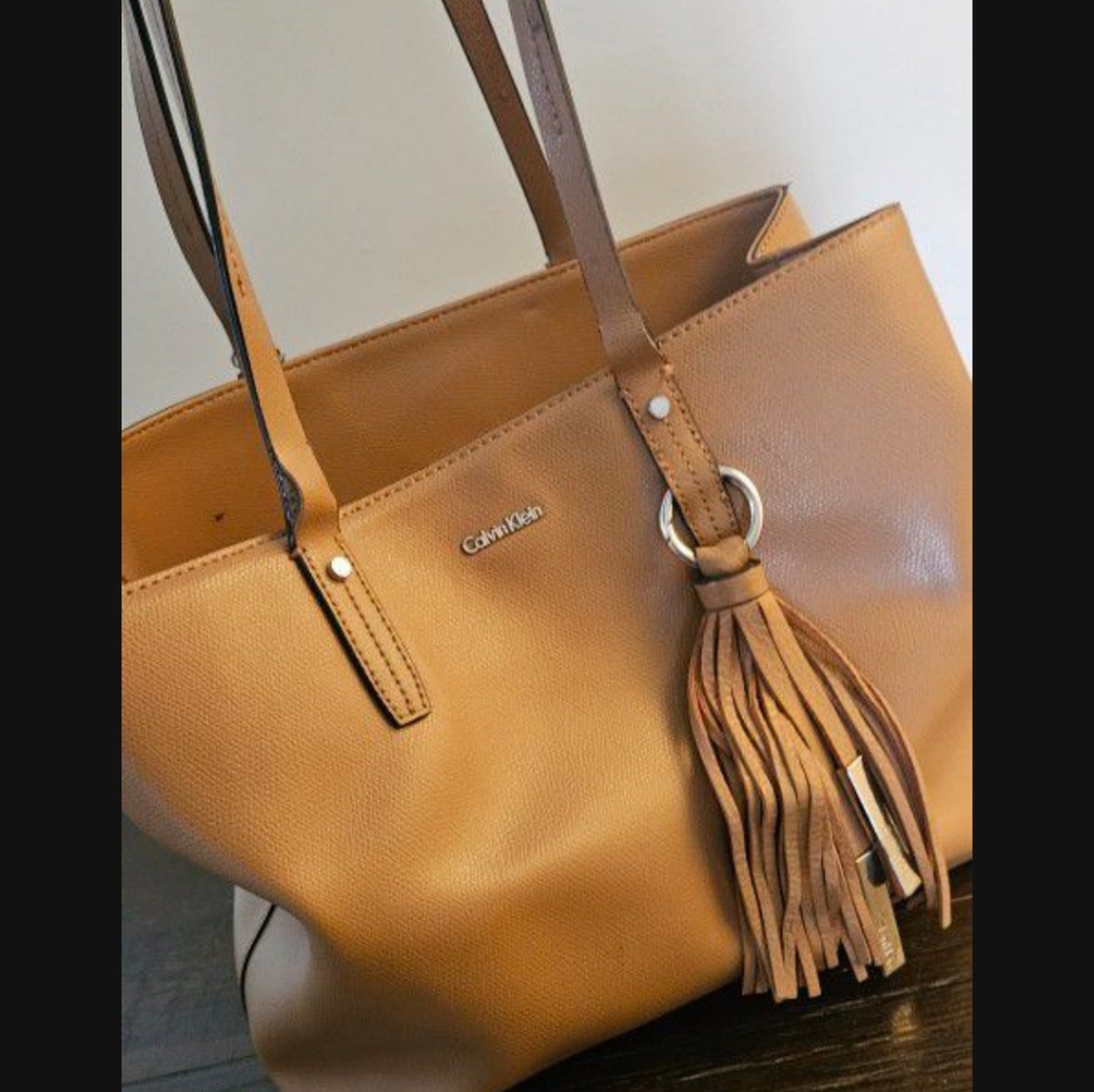 Micheal kors purse